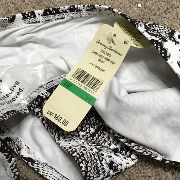 Tommy Bahama Snake Charmer twist front bottom. - Picture 8 of 8